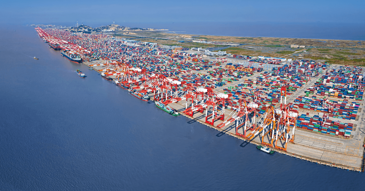 Thượng Hải lập kỷ lục: cảng đầu tiên trên thế giới vượt mốc 50 triệu TEU hai năm liên tiếp