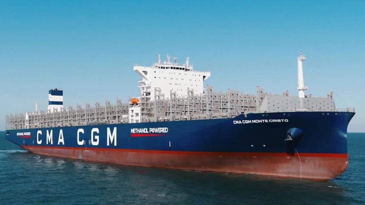 CMA CGM chạm mốc 400 tàu sở hữu, áp sát Maersk