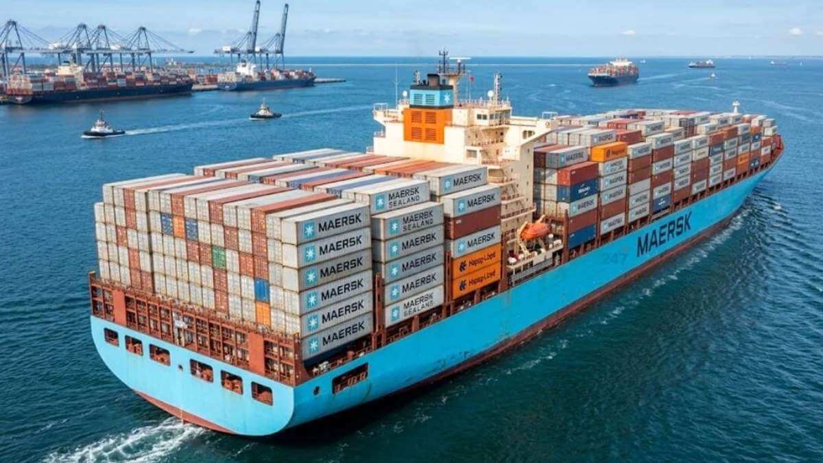 Maersk tốn thêm 500 triệu USD mỗi tháng vì Hormuz