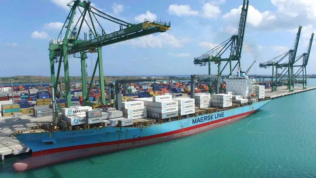 Hapag-Lloyd, CMA CGM Dừng Nhận Đặt Chỗ Hàng Đi Cuba